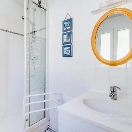 Duplex T3 Avec Balcon, 2 Ch, 6 Pers, Parking - Fr-1-402-26 Esquièze - Sère